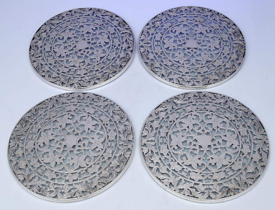 Sterling Hollowware Round Crystal Trivet with Sterling Overlay - Set of 4 by Webster Co-1