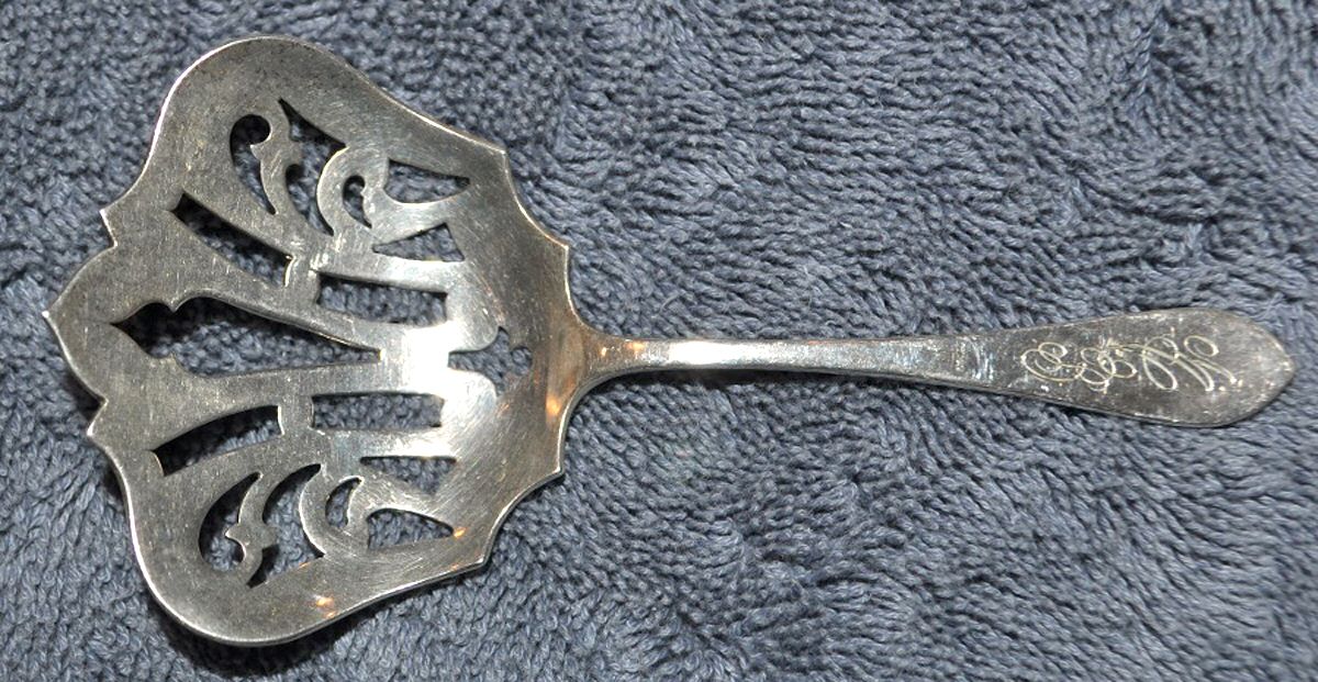 Colonial Antique (Sterling, 1922) Solid Bon Bon Spoon with Pierced Bowl by Watson-1