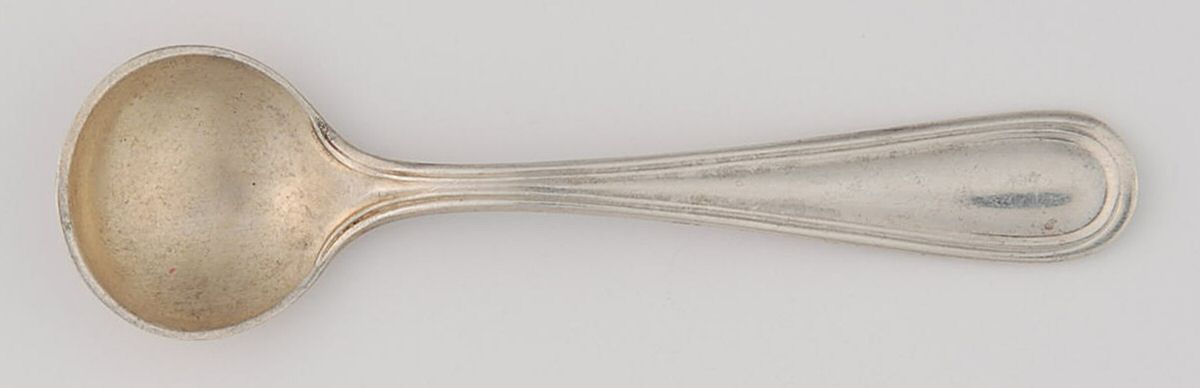 Commonwealth (Sterling, 1908) Individual Salt Spoon by Watson-1