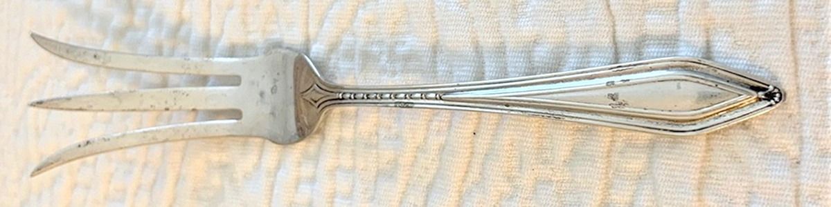 Governor Dummer (Sterling, 1925) Lemon Fork by Watson-1