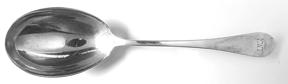 Old Colony (Sterling, 1922) Large Solid Berry/Casserole Spoon by Watson-1
