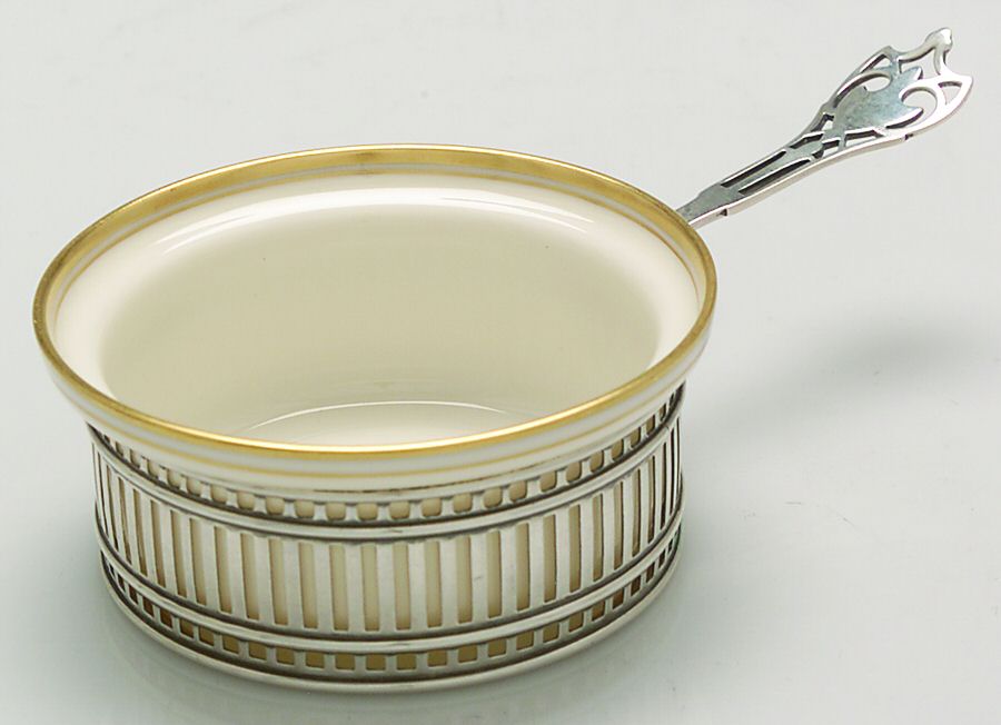 Putnam (Sterling, 1920) Ramekin W/Lenox Liner by Watson-1