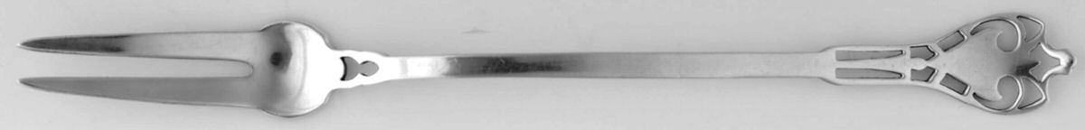 Putnam (Sterling, 1920) Two-Tine Butter Pick by Watson-1
