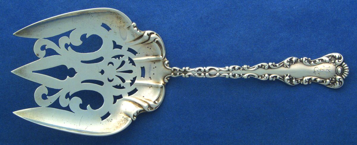 St. Louis (Sterling, 1904) Small Solid Fish Serving Fork by Watson-1