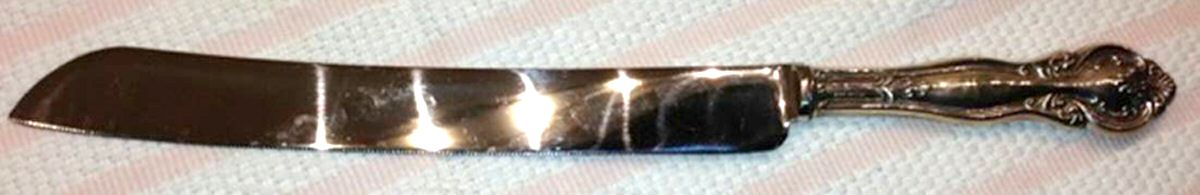 Queen Anne Cake Knife with Stainless Blade by Williams Bros-1