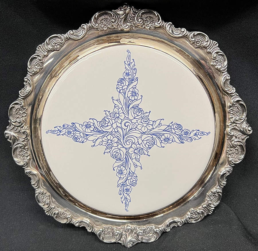 Baroque (Silverplate, Hollowware, Older) Plated Trivet with China Center by Wallace Silver-1