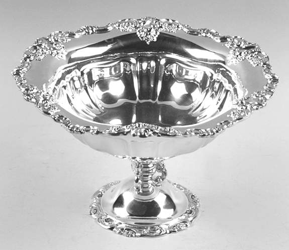 Baroque (Silverplate, Hollowware, Older) 11" Round Footed Centerpiece by Wallace Silver-1