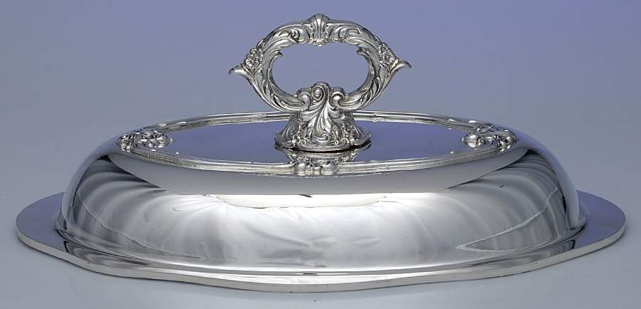 Baroque (Silverplate, Hollowware, Older) Lid for Footed Oval Vegetable by Wallace Silver-1