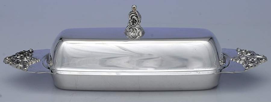 Baroque (Silverplate, Hollowware, Older) 1/4 Pound Silverplate Butter Dish, No Liner by Wallace Silver-1