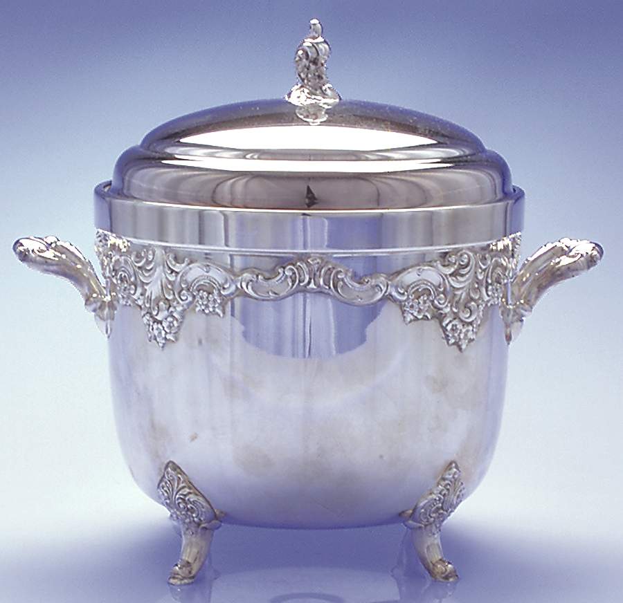 Baroque (Silverplate, Hollowware, Older) Ice Bucket W/Attached Liner & Lid by Wallace Silver-1