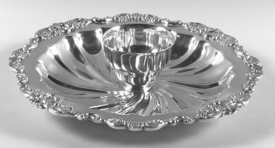 Baroque (Silverplate, Hollowware, Older) 1-Piece Attached Plated Chip & Dip Set by Wallace Silver-1
