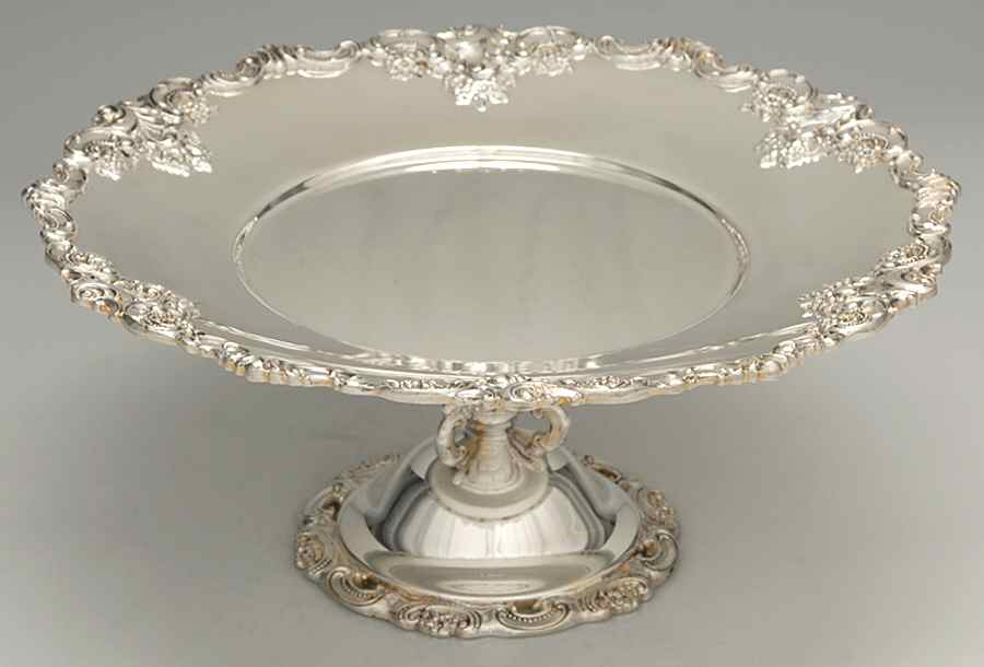 Baroque (Silverplate, Hollowware, Older) 11" Diameter Pedestal Cake Stand by Wallace Silver-1