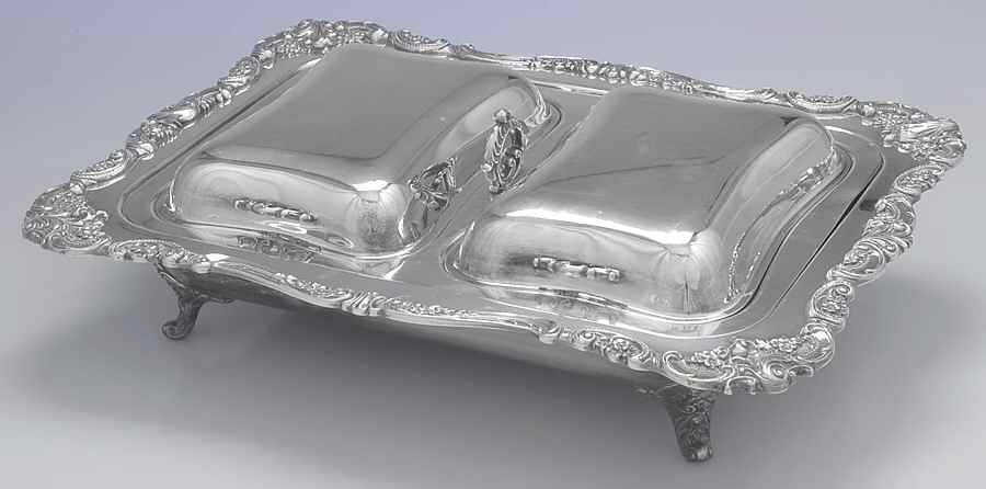 Baroque (Silverplate, Hollowware, Older) 2 Part Handled Buffet Server by Wallace Silver-1