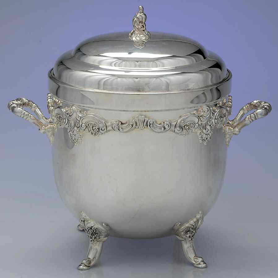 Baroque (Silverplate, Hollowware, Older) Ice Bucket W/Attached Liner & Lid by Wallace Silver-1