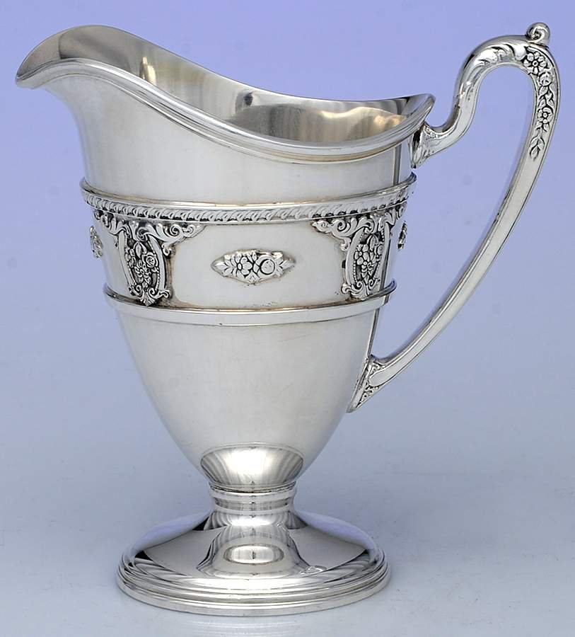 Rose Point (6702, Silverplate, Hollowware) Creamer by Wallace Silver-1