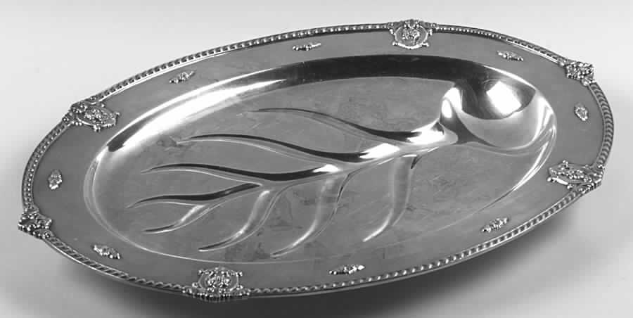 Rose Point (6702, Silverplate, Hollowware) Large Plated Footed Meat Platter with Well by Wallace Silver-1