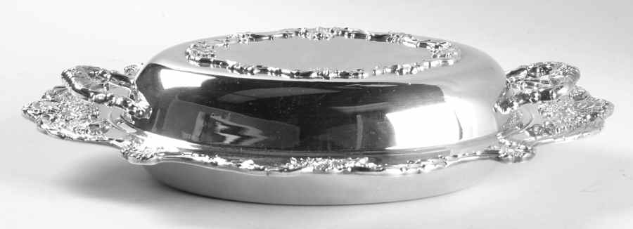 Christopher Wren (Silverplate, Hollowware) 13" Oval Double Vegetable by Wallace Silver-1
