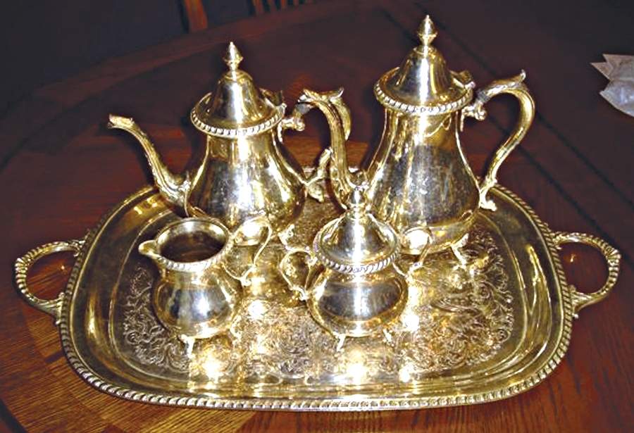 Castledon (Silverplate Hollowware) 5-Piece Silverplate Tea Set (with Tray) by Wallace Silver-1