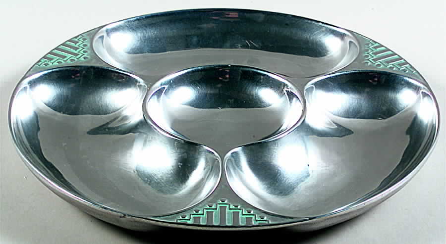 Zia (Armetale, Hollowware) 1 Piece Chip and Dip Set by Wilton Armetale-1