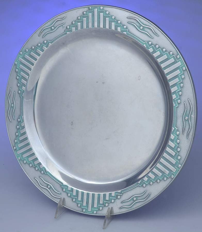 Zia (Armetale, Hollowware) 14" Round Tray by Wilton Armetale-1