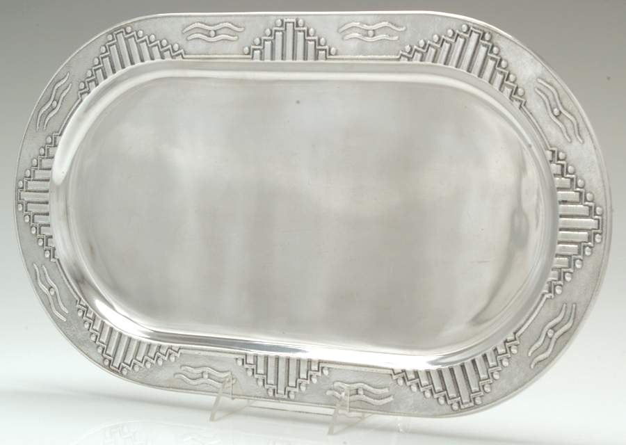 Zia (Armetale, Hollowware) 18" Oval Serving Platter by Wilton Armetale-1
