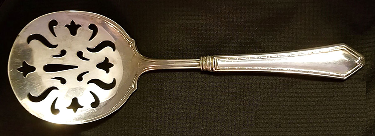 WSC15 (Sterling) Tomato Server with Silverplate Blade by Webster Co-1