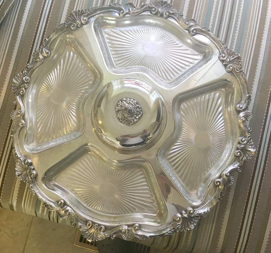 Chippendale (Silverplate, Hollowware) Lazy Susan with Liner by Wallace Silver-1