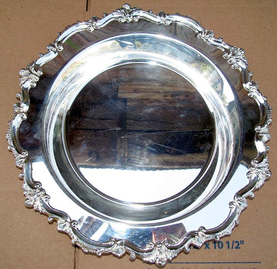 Chippendale (Silverplate, Hollowware) Silverplate Pie Plate by Wallace Silver-1