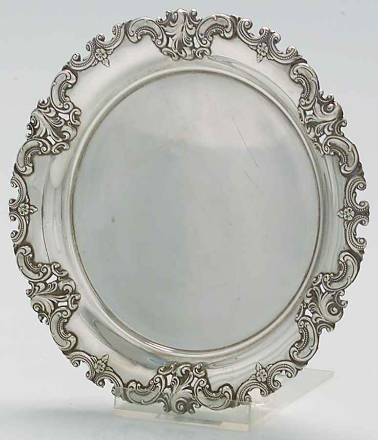Grande Baroque (Sterling, Hollowware, 1 Hallmark) Sterling Pierced Bread and Butter Plate by Wallace Silver-1