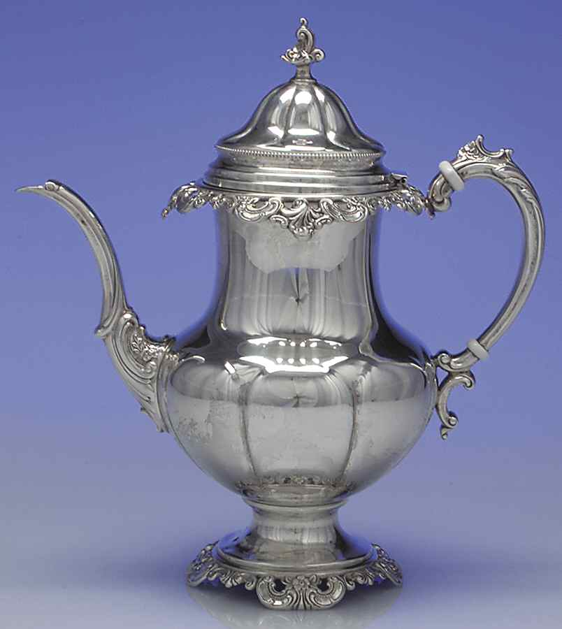 Grande Baroque (Sterling, Hollowware, 1 Hallmark) Coffee Pot by Wallace Silver-1