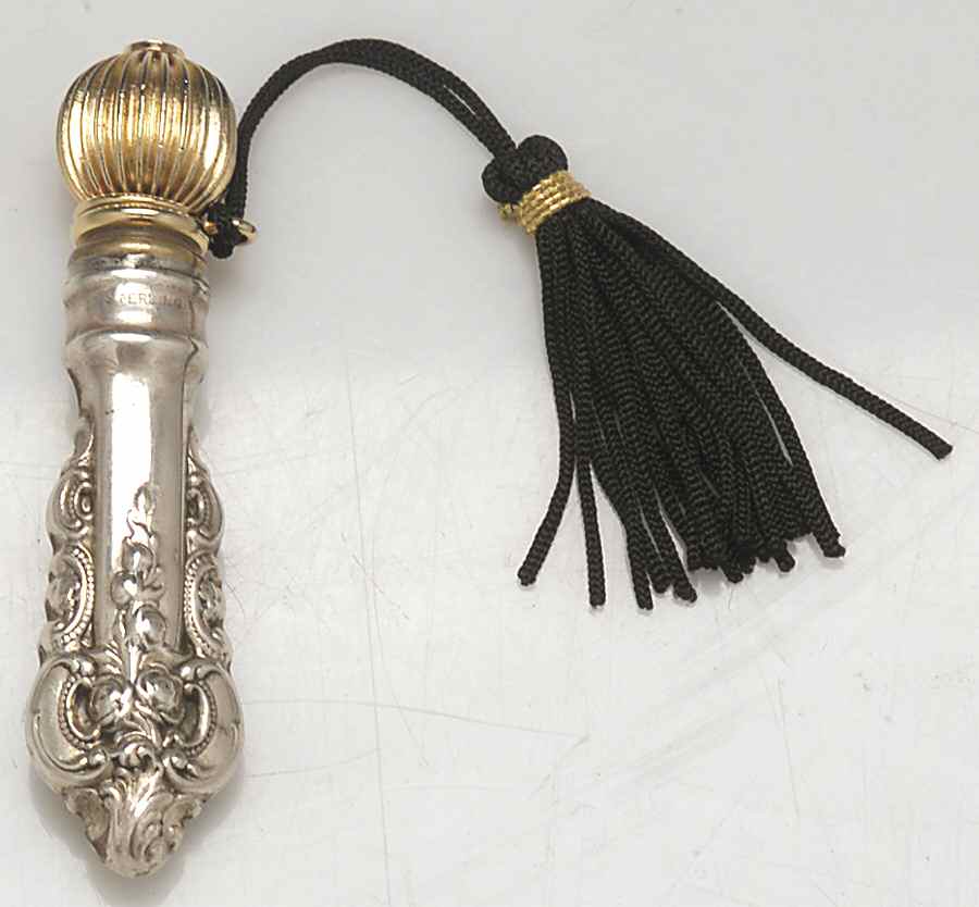 Grande Baroque (Sterling, Hollowware, 1 Hallmark) 3" Perfume Vial by Wallace Silver-1