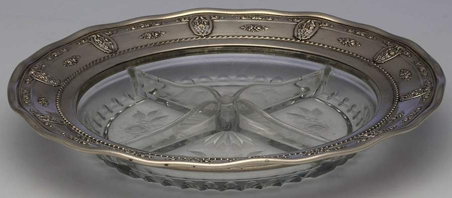 Rose Point (Sterling, Hollowware) 4 Part Glass Relish w/Sterling Rim by Wallace Silver-1