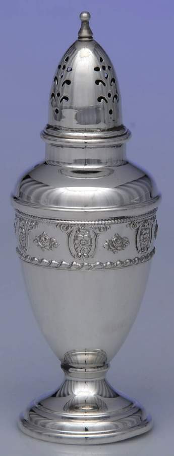 Rose Point (Sterling, Hollowware) Pepper Shaker by Wallace Silver-1