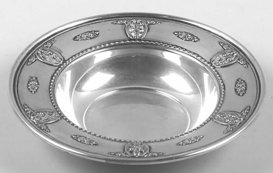 Rose Point (Sterling, Hollowware) Medium Sterling Bon Bon Bowl by Wallace Silver-1