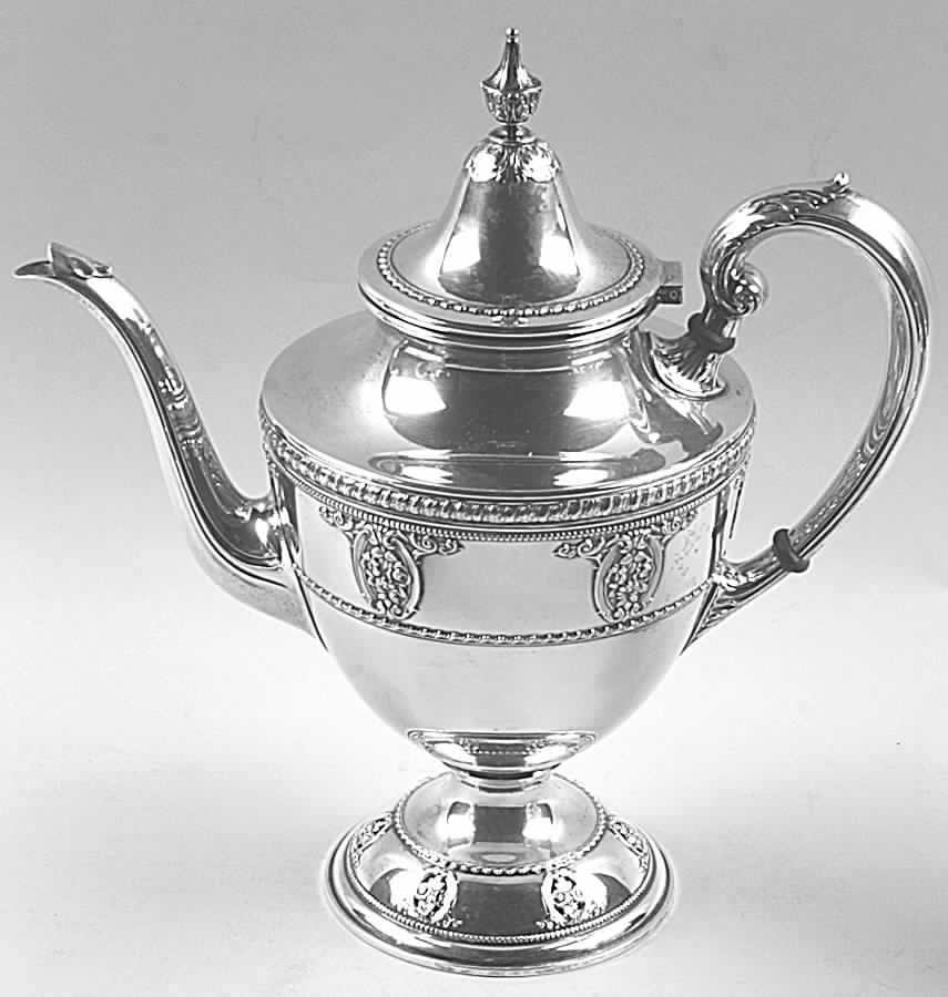 Rose Point (Sterling, Hollowware) Teapot by Wallace Silver-1
