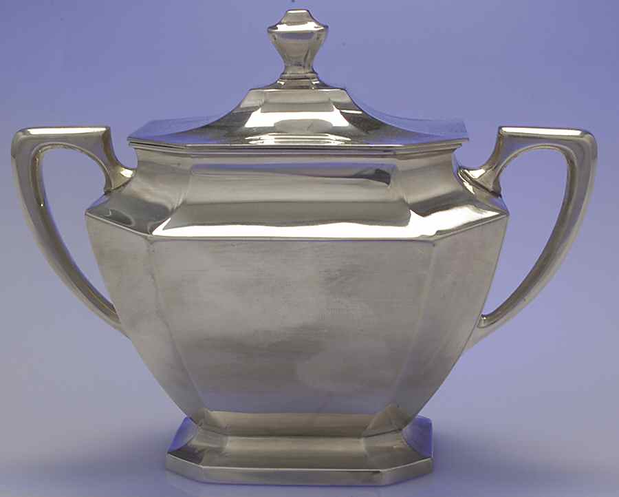 Somerset-Plain (Sterling, Hollowware) Sugar Bowl & Lid by Wallace Silver-1