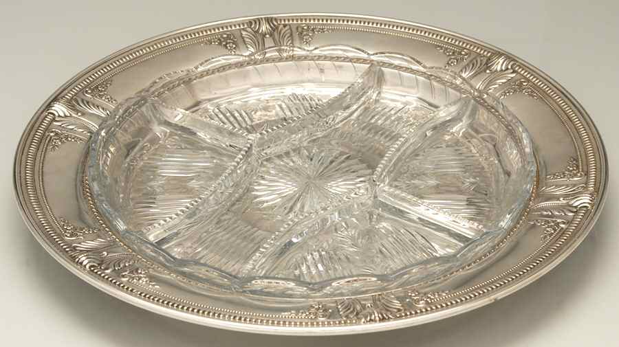 Stradivari (Sterling, Hollowware, Design on Top) 5 Part Relish with Glass Divided Liner by Wallace Silver-1