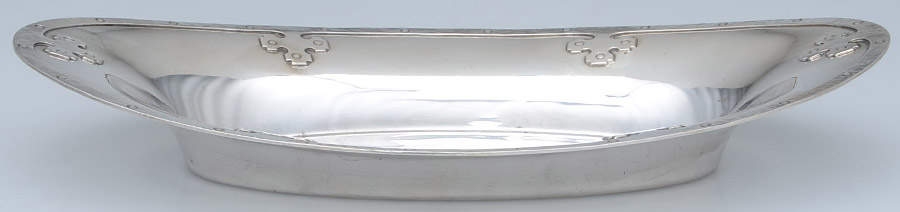 Carmel (Sterling, 1912, Hollowware) 12" Bread Tray by Wallace Silver-1