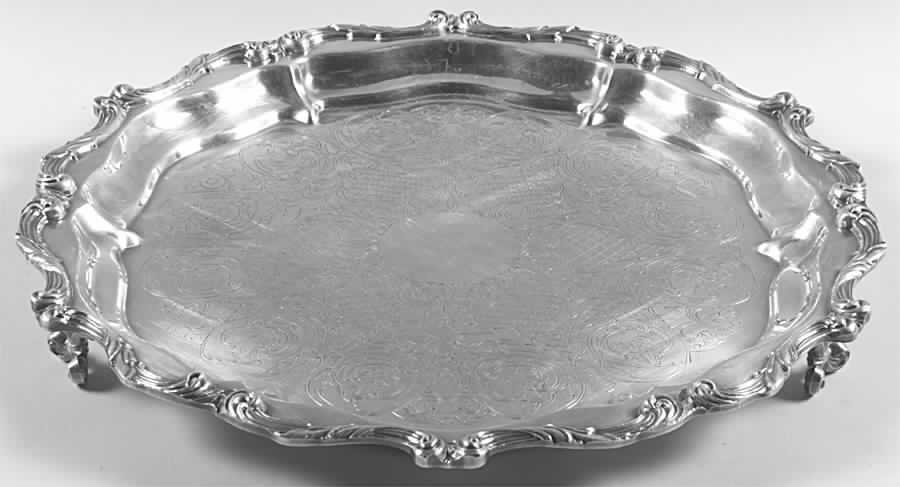 La Reine (Silverplate, Hollowware) Medium Round Silverplate Tray by Wallace Silver-1