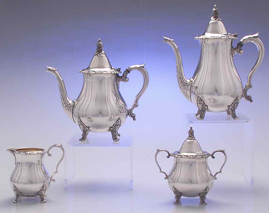 La Reine (Silverplate, Hollowware) (4 Piece) Silverplate Tea Set by Wallace Silver-1