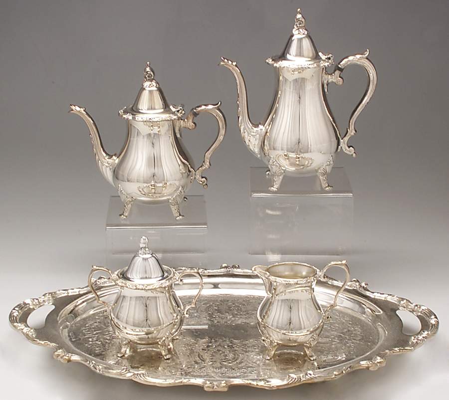 La Reine (Silverplate, Hollowware) 5-Piece Silverplate Tea Set (with Tray) by Wallace Silver-1