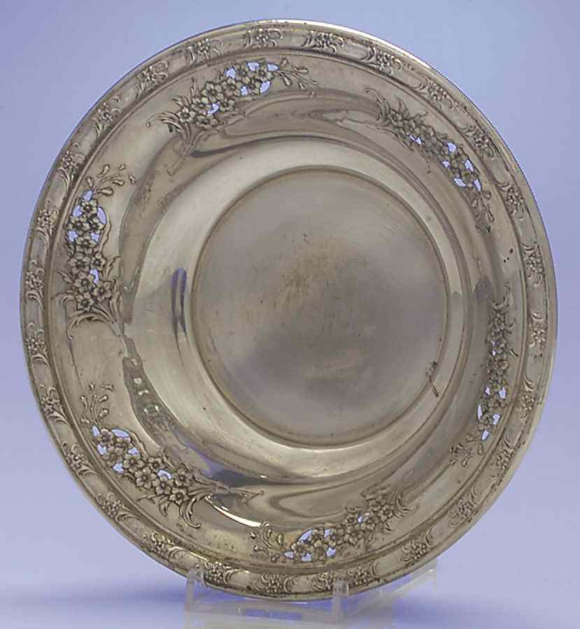 Larkspur (Sterling, 1939, Hollowware) 6" Bon Bon Bowl by Wallace Silver-1