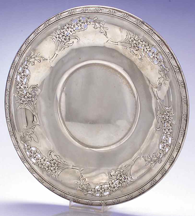 Larkspur (Sterling, 1939, Hollowware) 10" Sandwich Plate by Wallace Silver-1