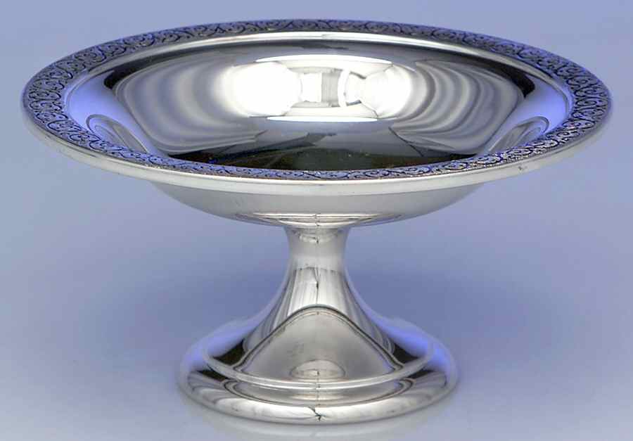 Spanish Lace (Sterling, 1964, Hollowware) Round Compote (Height X Width) by Wallace Silver-1