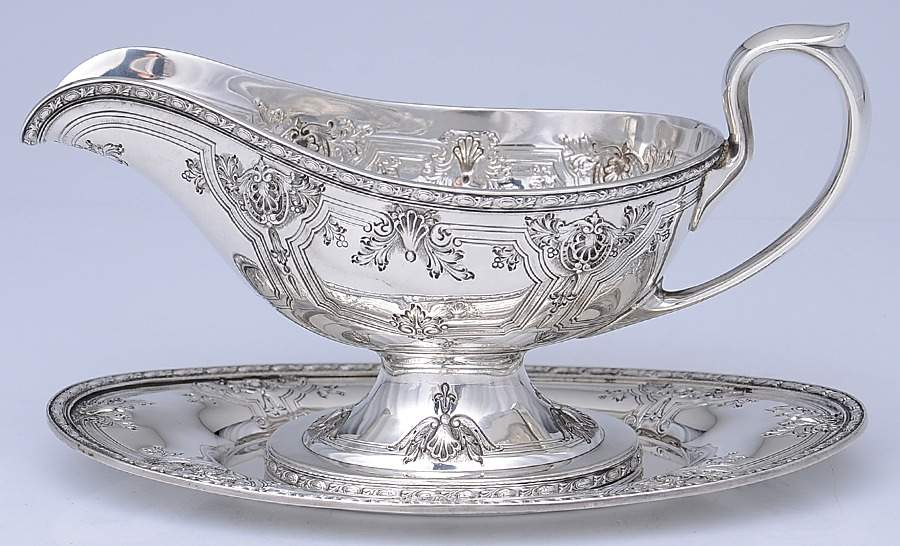 Navarre (Sterling, 1908, Hollowware) Sterling Gravy Boat & Underplate by Watson-1