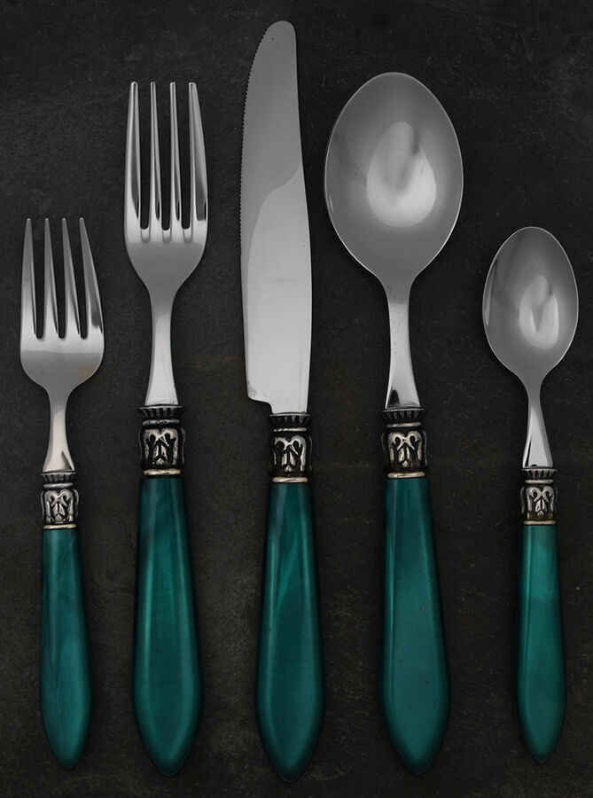 St Moritz - Green (Stainless) 5 Piece Place Setting by Wallace Silver-1