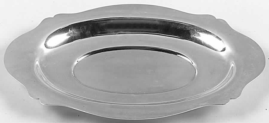 Antique (Sterling, Hollowware) Sterling Bread Tray by Wallace Silver-1
