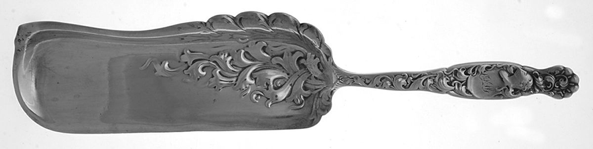Heraldic (Sterling, 1880) Large Flat Handle Crumb Knife/Crumber by Whiting Manf Co-1