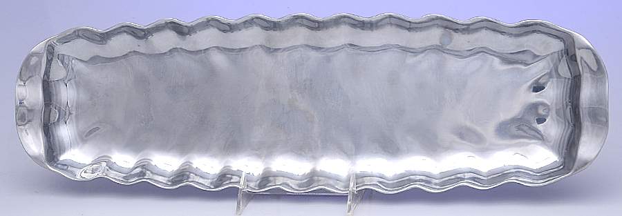 Eddy (Armetale, Hollowware) 19" Rectangular Tray by Wilton Armetale-1