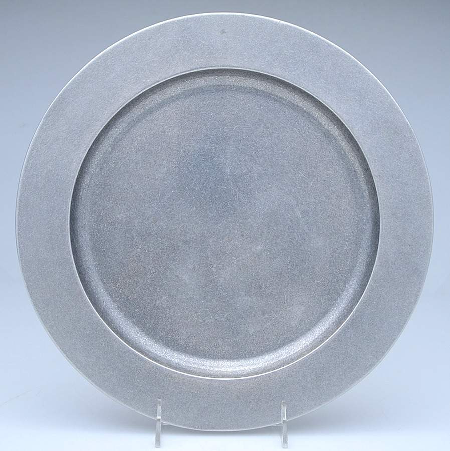 Plough Tavern (Armetale, Hollowware, Satin) 12" Charger/Service Plate by Wilton Armetale-1